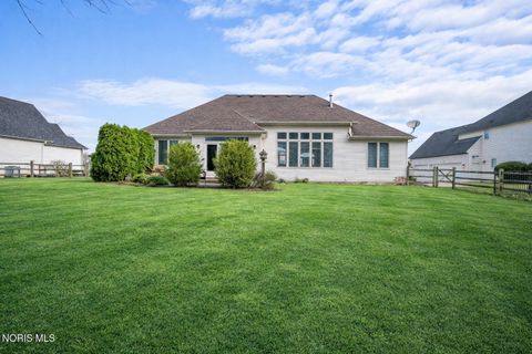 Tiny photo for 8147 S Bridge Way Way, Maumee, OH 43537 (MLS # 10005368)