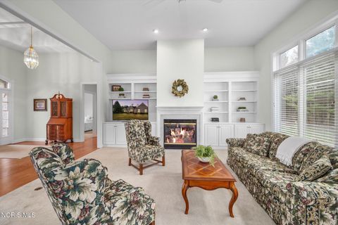 Tiny photo for 8147 S Bridge Way Way, Maumee, OH 43537 (MLS # 10005368)