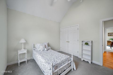 Tiny photo for 8147 S Bridge Way Way, Maumee, OH 43537 (MLS # 10005368)