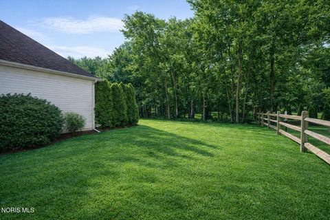 Tiny photo for 8147 S Bridge Way Way, Maumee, OH 43537 (MLS # 10005368)