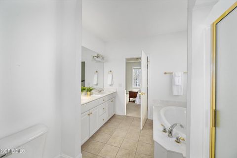 Tiny photo for 8147 S Bridge Way Way, Maumee, OH 43537 (MLS # 10005368)