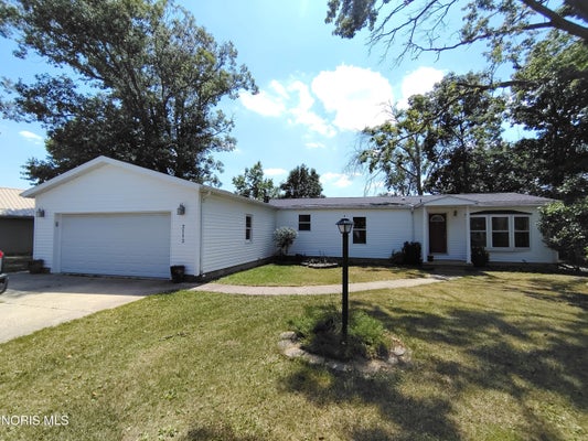 3113 SANDLEWOOD DR, DEFIANCE, OH 43512 - Image a1e65472d350e985c2d9abc954ca6d92/2565381376