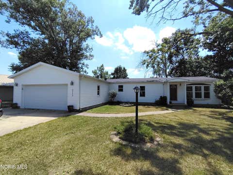 Photo of 3113 Sandlewood Drive, Defiance, OH 43512 (MLS # 10011546)