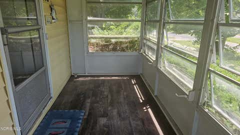 Tiny photo for 840 Clifton Boulevard, Toledo, OH 43607 (MLS # 10010702)