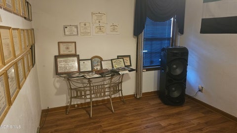 Tiny photo for 840 Clifton Boulevard, Toledo, OH 43607 (MLS # 10010702)