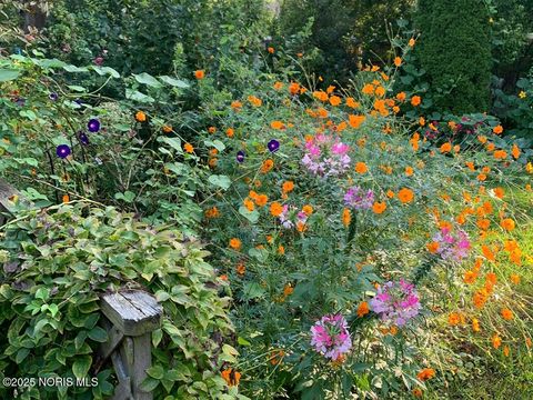 Tiny photo for 622 Normandie Boulevard, Bowling Green, OH 43402 (MLS # 10002210)