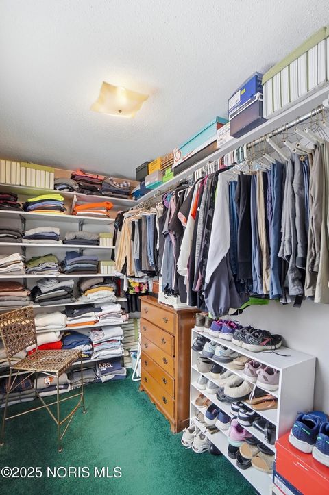 Tiny photo for 622 Normandie Boulevard, Bowling Green, OH 43402 (MLS # 10002210)