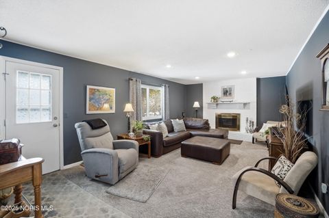 Tiny photo for 622 Normandie Boulevard, Bowling Green, OH 43402 (MLS # 10002210)