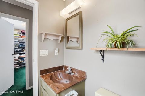 Tiny photo for 622 Normandie Boulevard, Bowling Green, OH 43402 (MLS # 10002210)