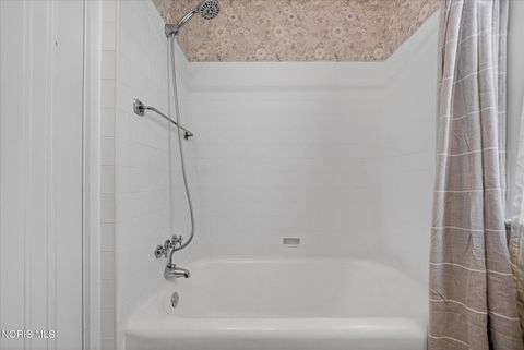 Tiny photo for 2133 Dana Street, Toledo, OH 43609 (MLS # 10007199)