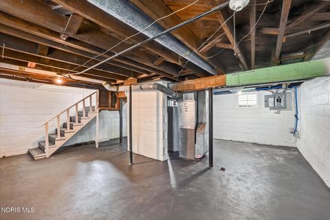 Tiny photo for 2133 Dana Street, Toledo, OH 43609 (MLS # 10007199)