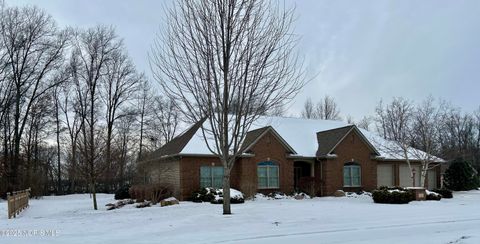 Tiny photo for 136 Maumee Lane, Antwerp, OH 45813 (MLS # 10002380)