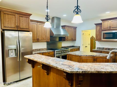 Tiny photo for 136 Maumee Lane, Antwerp, OH 45813 (MLS # 10002380)