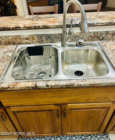 Tiny photo for 136 Maumee Lane, Antwerp, OH 45813 (MLS # 10002380)