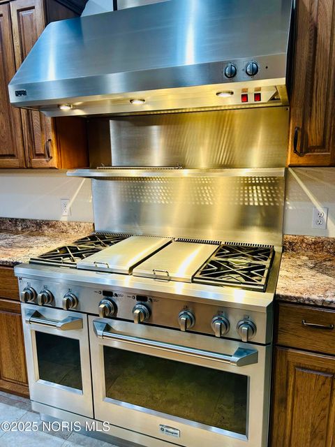 Tiny photo for 136 Maumee Lane, Antwerp, OH 45813 (MLS # 10002380)