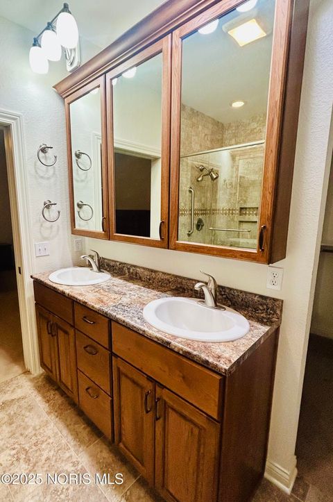 Tiny photo for 136 Maumee Lane, Antwerp, OH 45813 (MLS # 10002380)