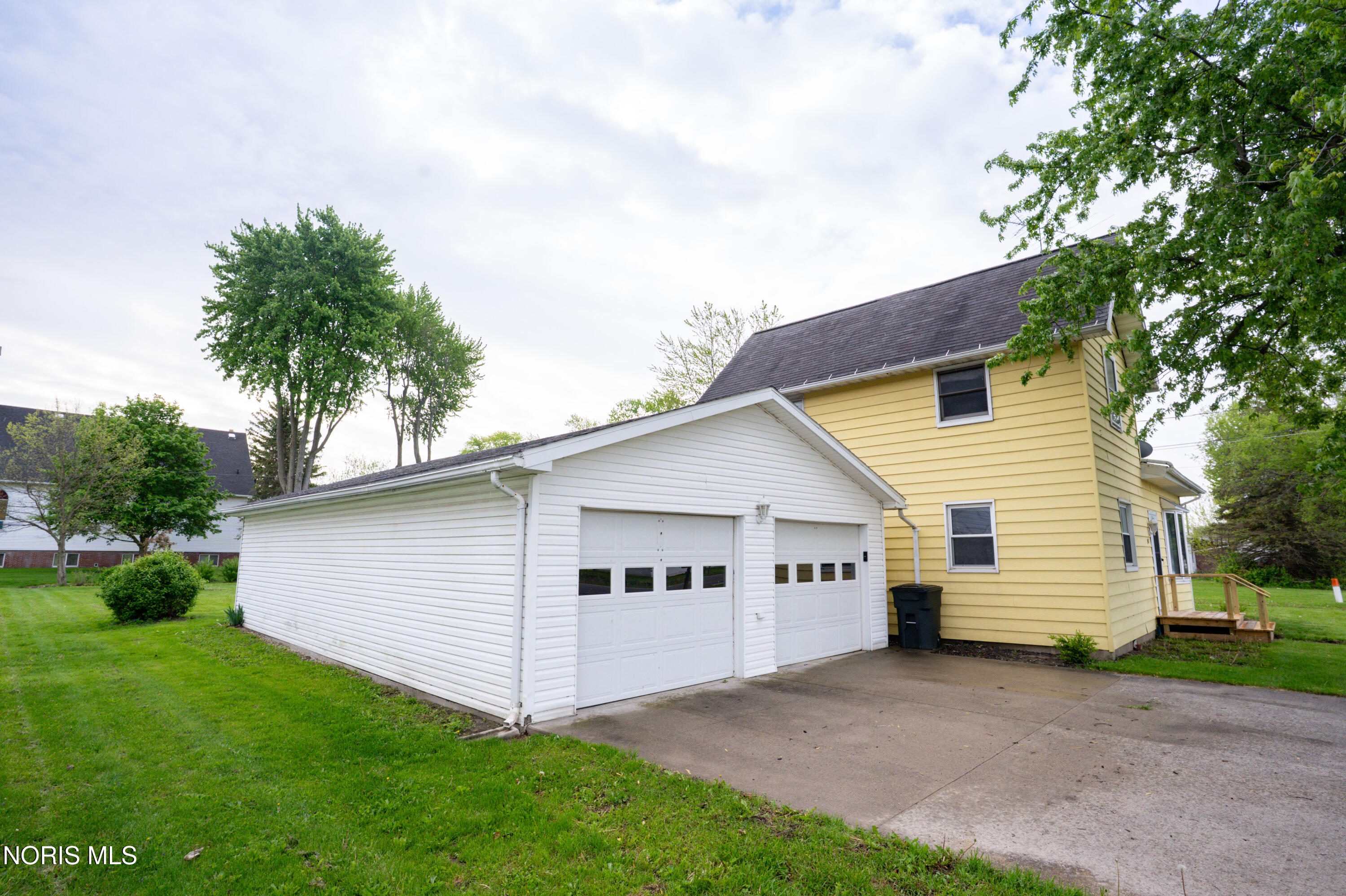 245 N East Street