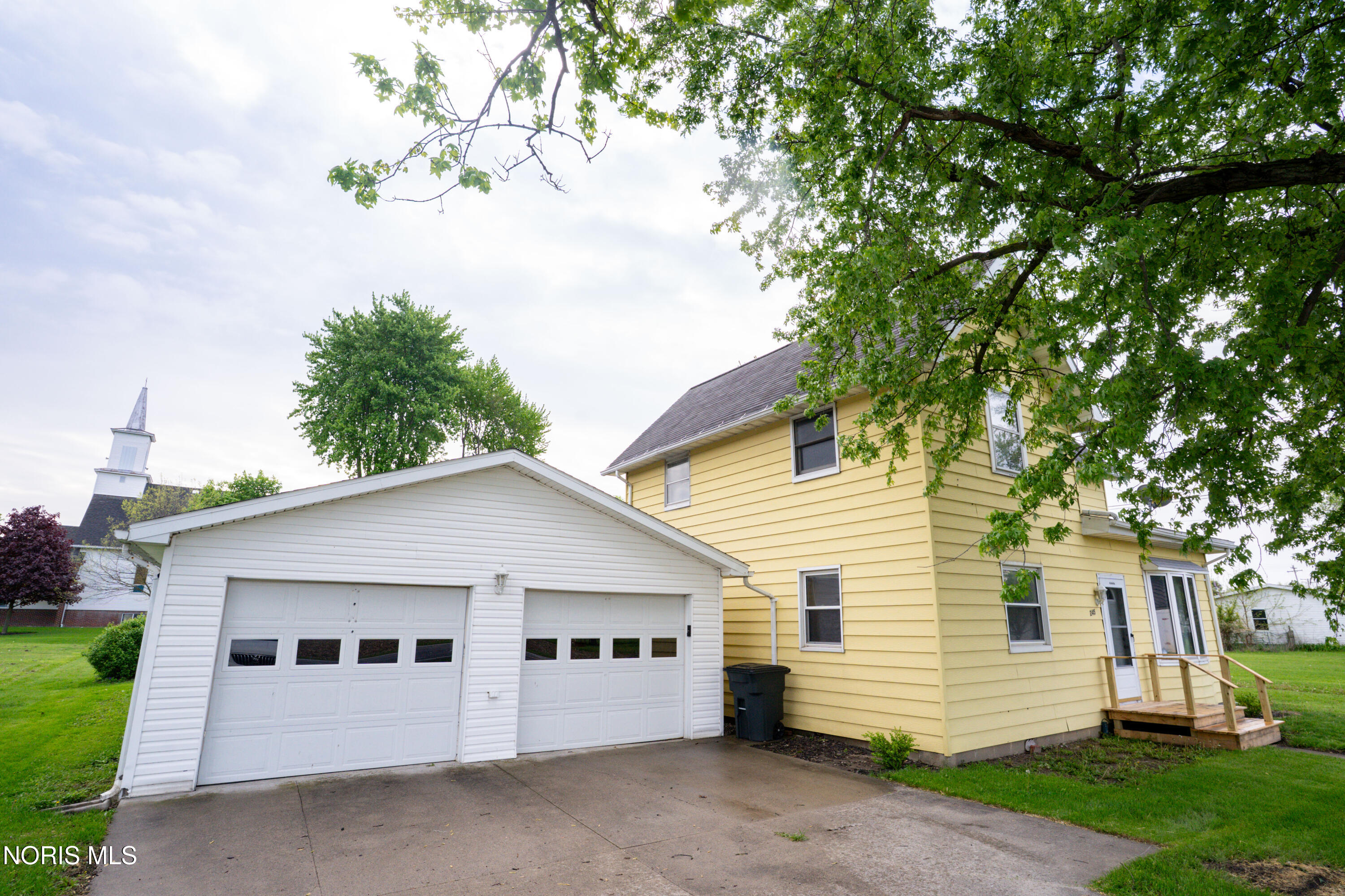 245 N East Street
