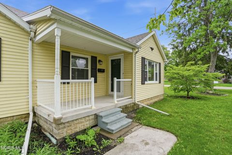 Tiny photo for 700 Woodworth Drive, Findlay, OH 45840 (MLS # 10008041)