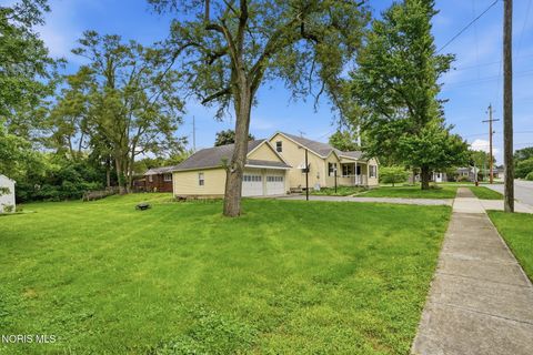 Tiny photo for 700 Woodworth Drive, Findlay, OH 45840 (MLS # 10008041)