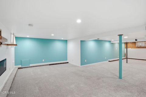 Tiny photo for 700 Woodworth Drive, Findlay, OH 45840 (MLS # 10008041)