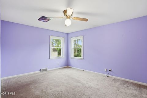 Tiny photo for 700 Woodworth Drive, Findlay, OH 45840 (MLS # 10008041)