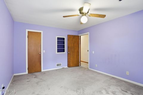 Tiny photo for 700 Woodworth Drive, Findlay, OH 45840 (MLS # 10008041)