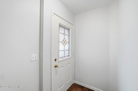 Tiny photo for 3127 Evergreen Road, Toledo, OH 43606 (MLS # 10003122)