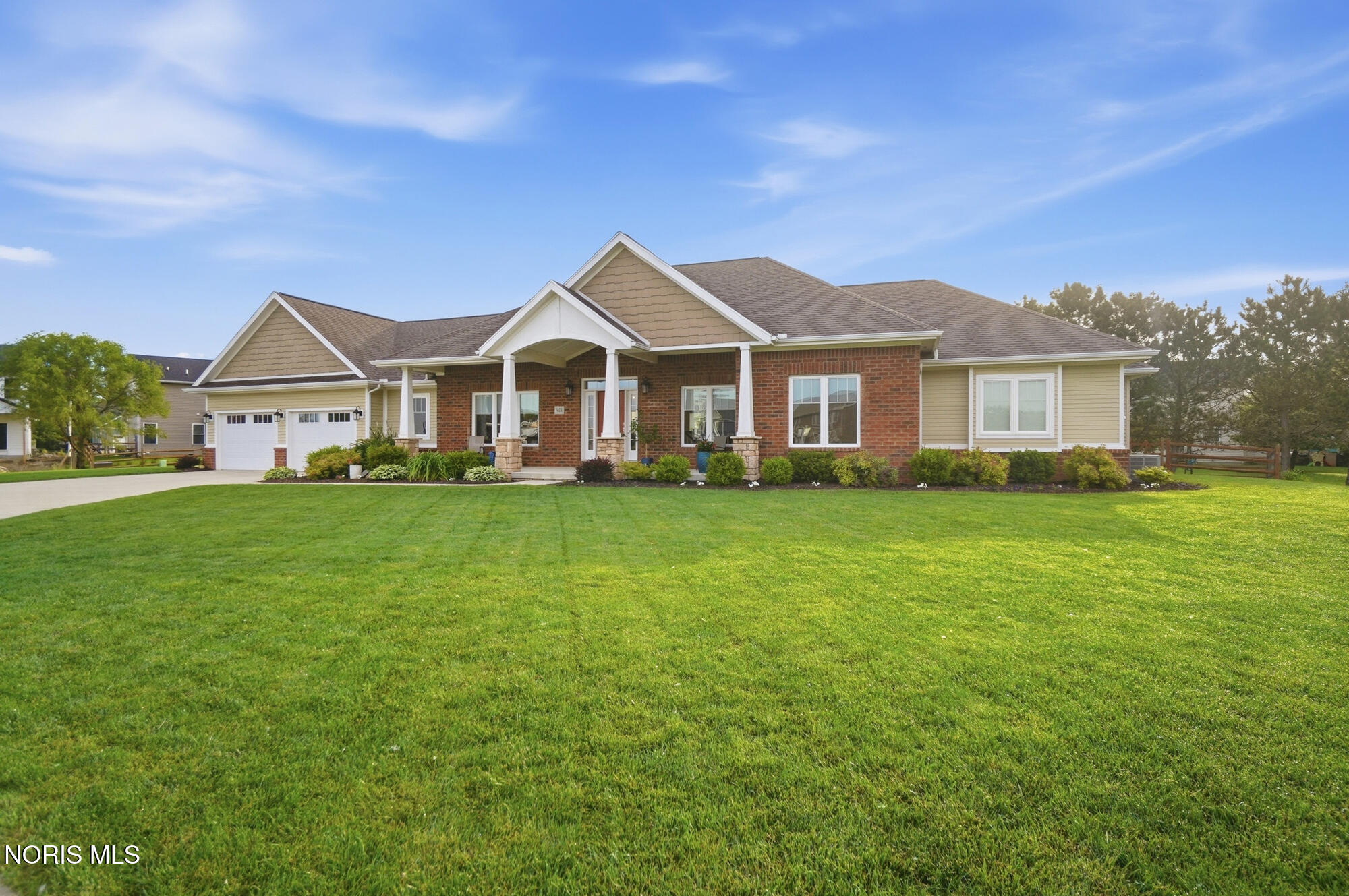 944 Heather Court