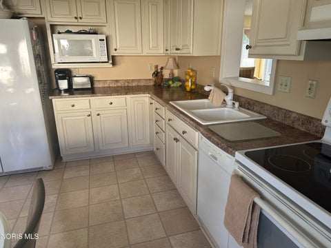 Tiny photo for 1755 Tiffin Drive, Defiance, OH 43512 (MLS # 10014481)