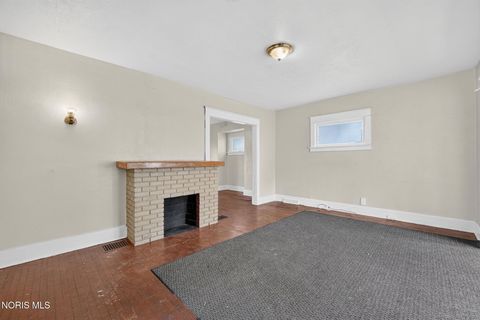 Tiny photo for 3720 Willys Parkway, Toledo, OH 43612 (MLS # 10010861)