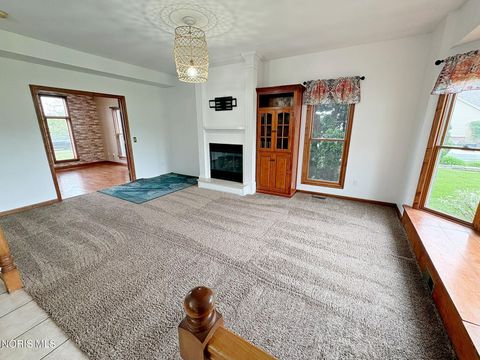 Tiny photo for 1404 Muirfield Drive, Bowling Green, OH 43402 (MLS # 10008067)