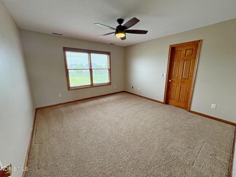 Tiny photo for 1404 Muirfield Drive, Bowling Green, OH 43402 (MLS # 10008067)