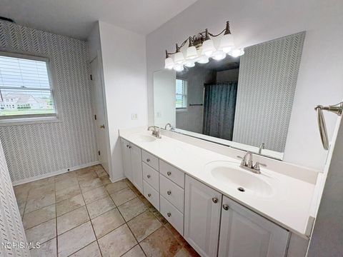 Tiny photo for 1404 Muirfield Drive, Bowling Green, OH 43402 (MLS # 10008067)