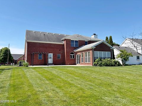 Tiny photo for 1404 Muirfield Drive, Bowling Green, OH 43402 (MLS # 10008067)