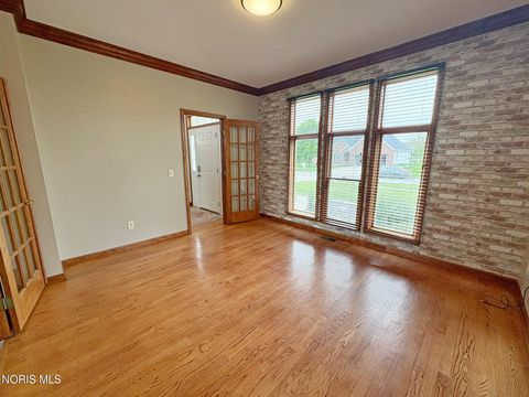 Tiny photo for 1404 Muirfield Drive, Bowling Green, OH 43402 (MLS # 10008067)