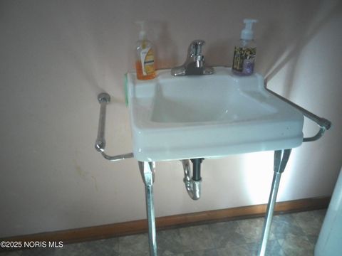 Tiny photo for 15156 Dohoney Road, Defiance, OH 43512 (MLS # 10002499)