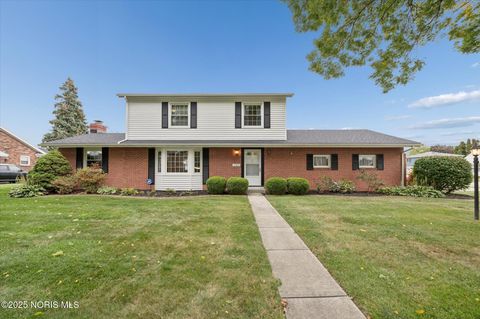 Photo of 5504 Ketukkee Trail, Toledo, OH 43611 (MLS # 10000497)