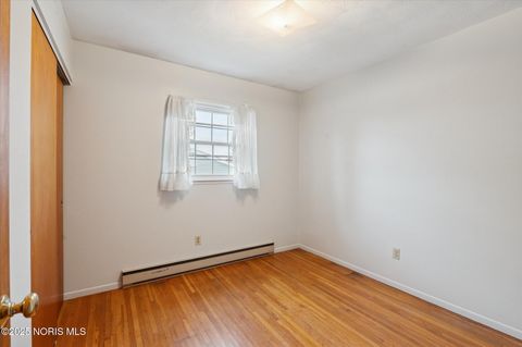 Tiny photo for 5504 Ketukkee Trail, Toledo, OH 43611 (MLS # 10000497)