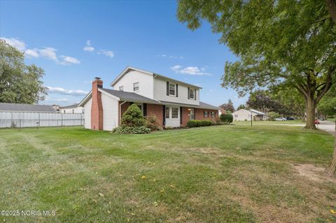 Tiny photo for 5504 Ketukkee Trail, Toledo, OH 43611 (MLS # 10000497)