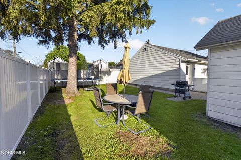 Tiny photo for 206 Franklin Avenue, Swanton, OH 43558 (MLS # 10007377)