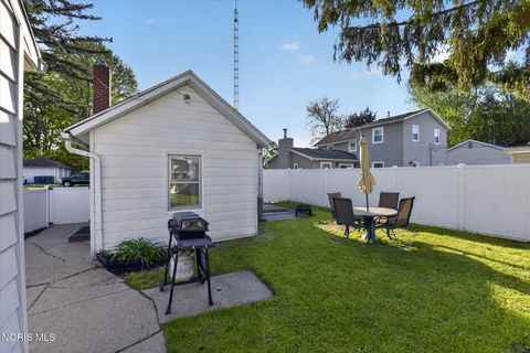 Tiny photo for 206 Franklin Avenue, Swanton, OH 43558 (MLS # 10007377)