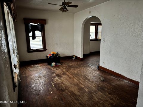 Tiny photo for 32 Allison Avenue, Toledo, OH 43605 (MLS # 10004007)