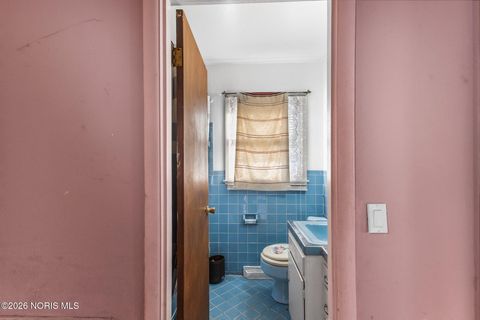 Tiny photo for 1548 Booth Avenue, Toledo, OH 43608 (MLS # 10003278)