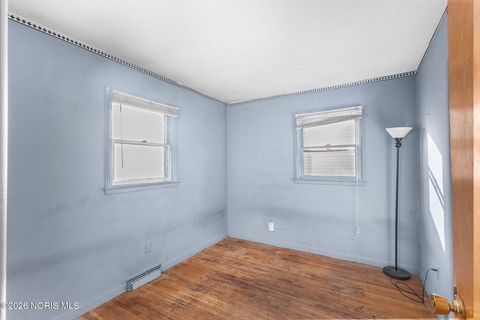 Tiny photo for 1548 Booth Avenue, Toledo, OH 43608 (MLS # 10003278)