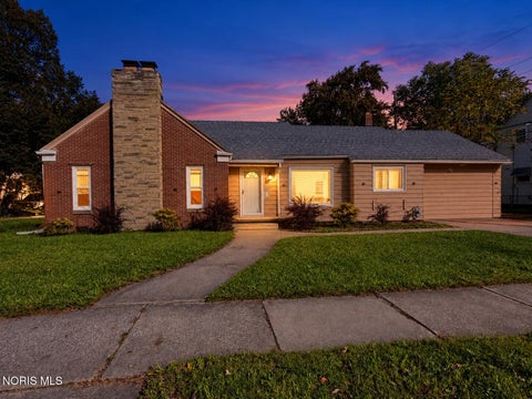 Tiny photo for 1234 Eleanor Avenue, Toledo, OH 43612 (MLS # 10014679)