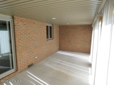 Tiny photo for 102 Meadowshire Drive, McComb, OH 45858 (MLS # 10000784)