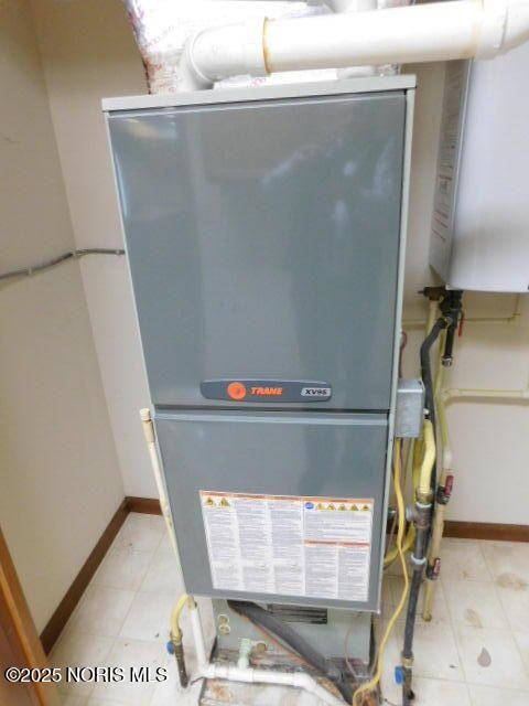 Tiny photo for 102 Meadowshire Drive, McComb, OH 45858 (MLS # 10000784)