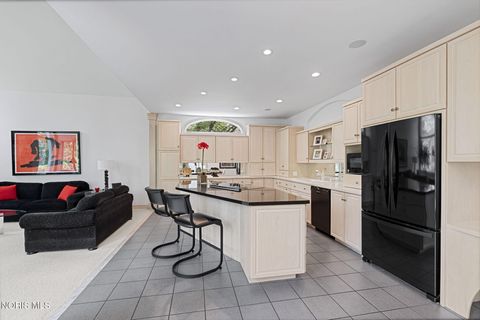 Tiny photo for 4538 Northbrook Road, Toledo, OH 43623 (MLS # 10008413)