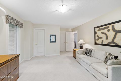 Tiny photo for 4538 Northbrook Road, Toledo, OH 43623 (MLS # 10008413)